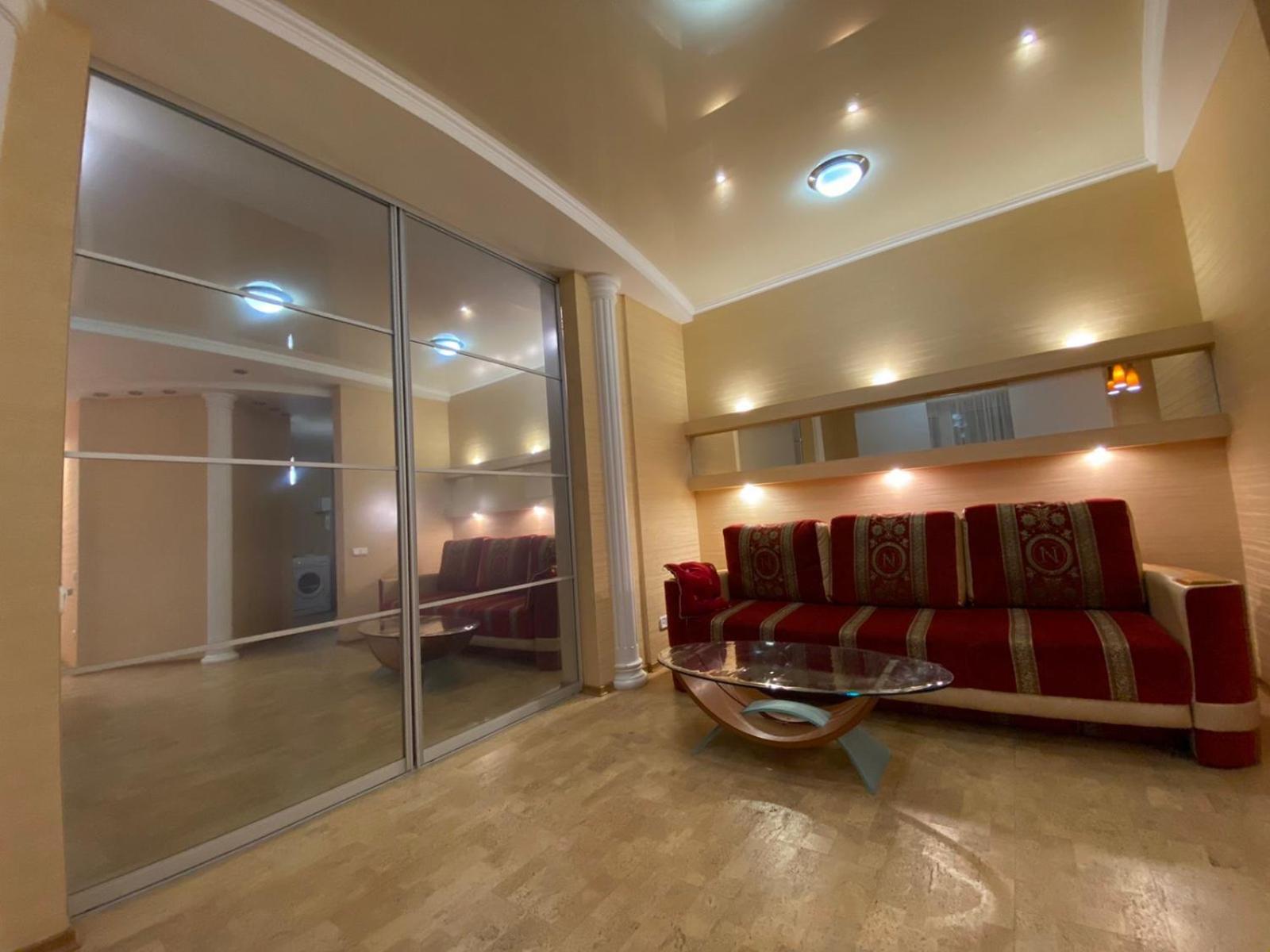 Ferienwohnung Центр Яворницького 55 Пассаж Dnipro Exterior foto